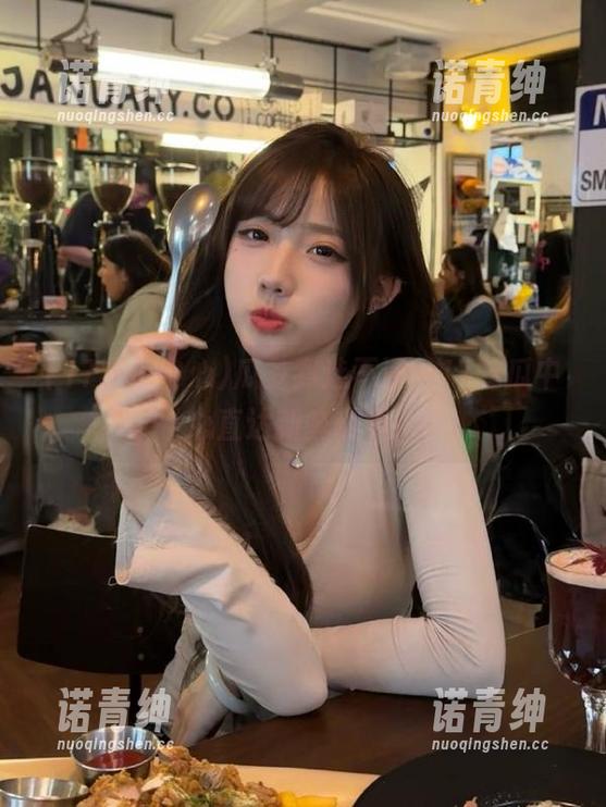 瓜多到选不还，17吃瓜中心直达新鲜趣事！
