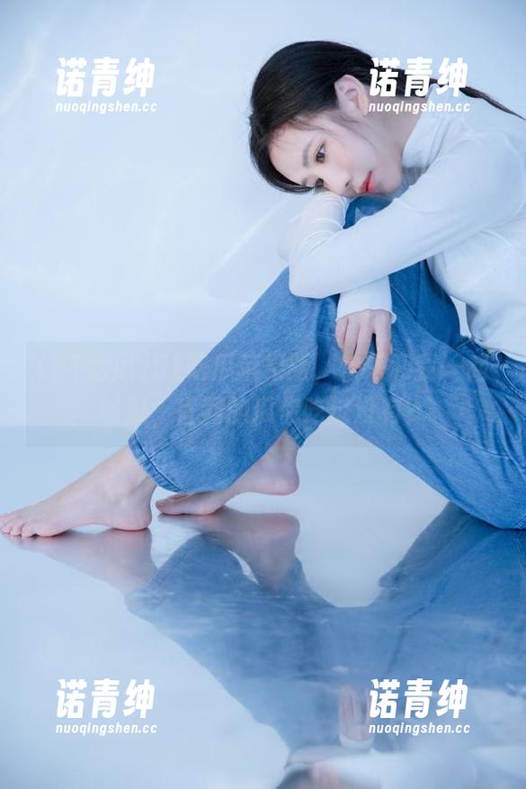 51吃瓜 51吃瓜苹果版,快来和我一起啃瓜,官网的瓜你吃过没有?