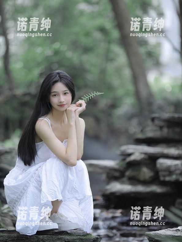 娜娜在51吃瓜网的“免费福利”大揭秘，欣赏就好，别靠近哦！