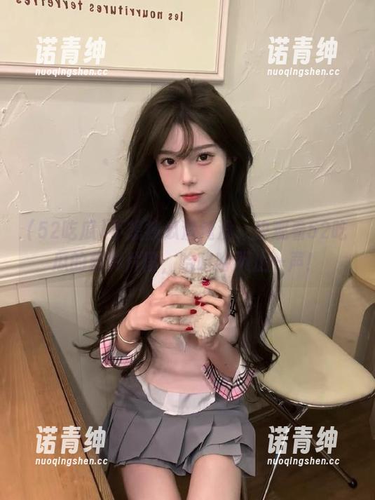 不想被瓜渣淹没，快观看52吃瓜的精彩片段，哈哈哈不止一声！