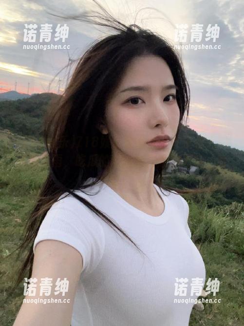 718娱乐新更新：才子佳人的腥风血雨，吃瓜的时候千万别跑题哦，哈哈！