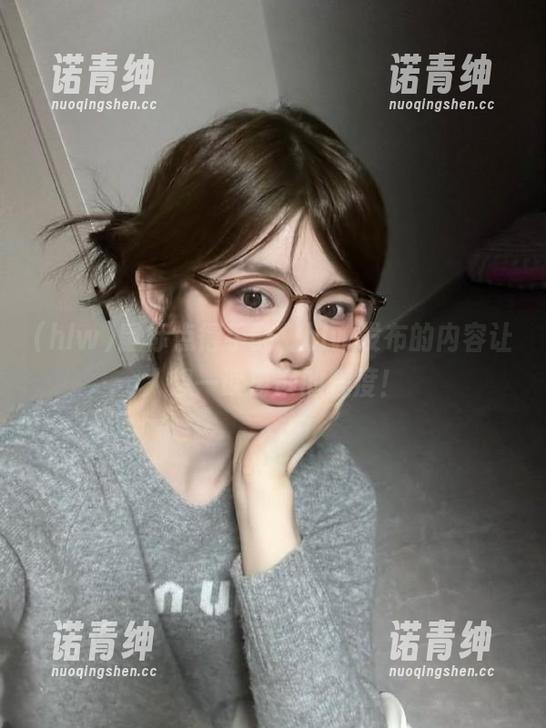 鼠标点得手酸，hlw发布的内容让人想一读再读的程度！