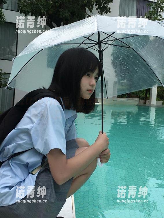 然后，我在zztt155.ccm的黑料入口上感到了一丝震撼…