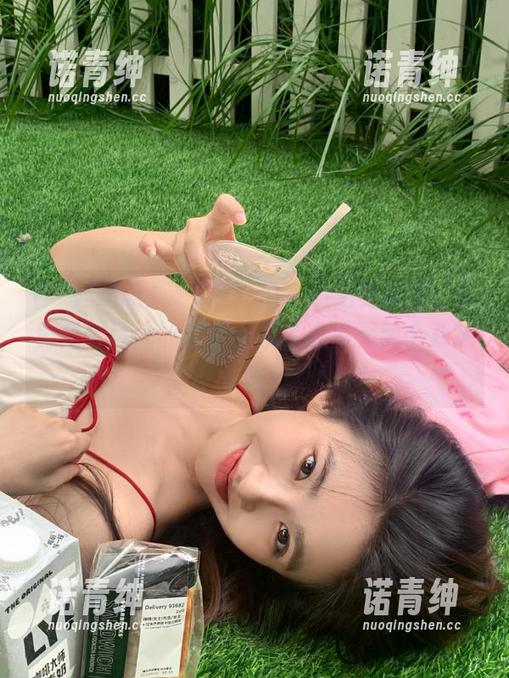 “一起吃瓜”的免费视频全集也是个巨大的欢乐源泉，心里无数个五味杂陈…