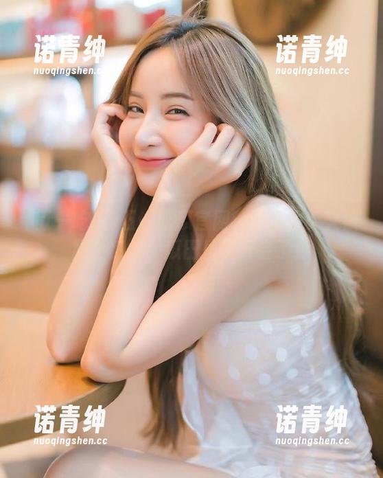 五一吃瓜官网：娜娜今天又被刷上热搜，瓜田里又开会了！