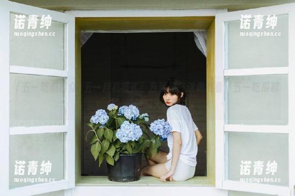 五一吃瓜群众 五一挂机模式:我就坐在这里观看‘五一吃瓜群众’的吃瓜大画面!