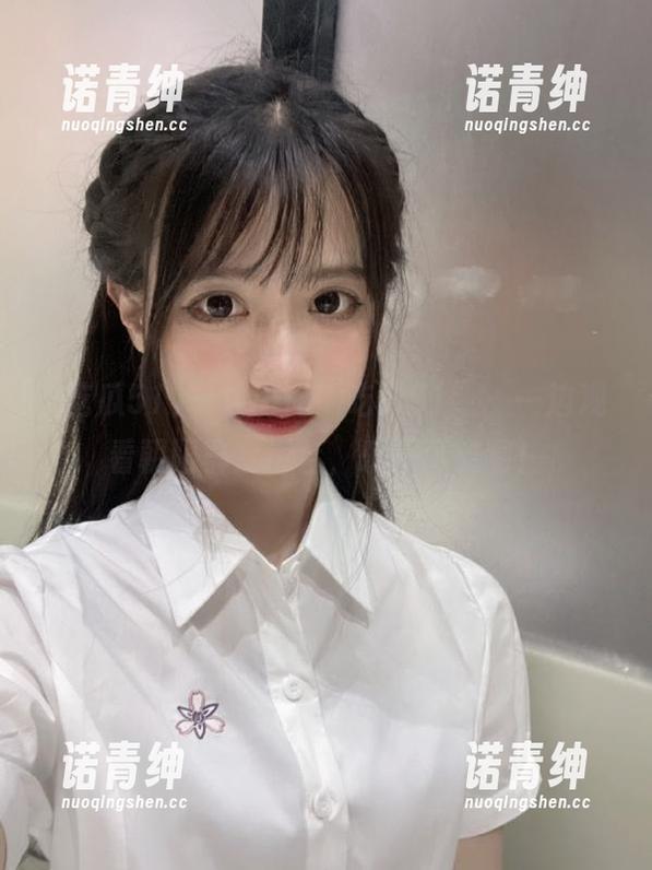 一边访问“吃瓜51”，一边观看朝阳群众拆台，乐不可支啊！