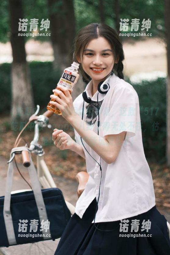 跨越网络的界限，这款“517吃瓜中心”app让八卦变得无处不在，估计是我最爱刷的新玩意儿了！