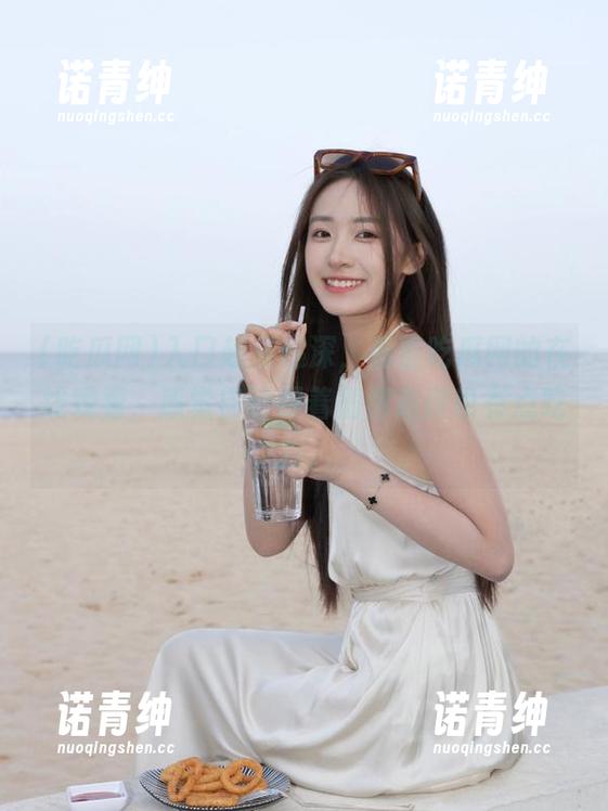 入口越来越深，看着吃瓜网的在线观看，感觉自己跟着剧情走得也有点吃力。