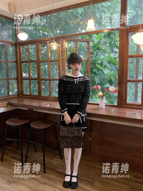 今天在线发问：黑料不打烊，是不是只更新梦？