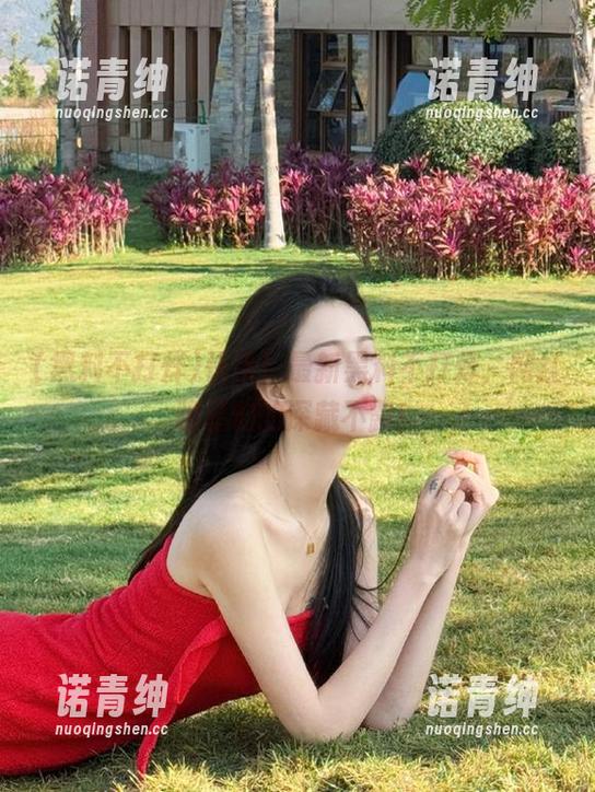 快来！最新黑料不打烊，网红明星们的深藏不露！