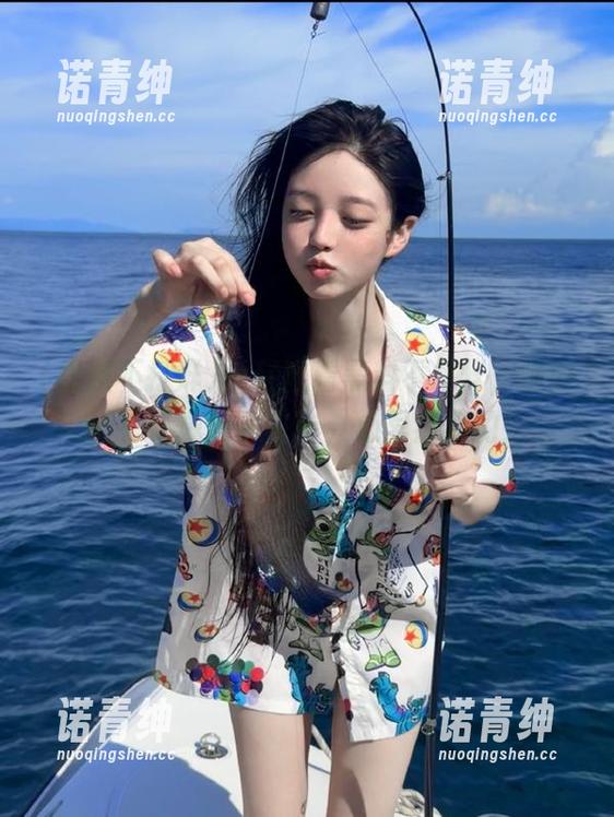 一起观看黑料不打烊，随时都有新爆料要来喽，心里痒痒的！