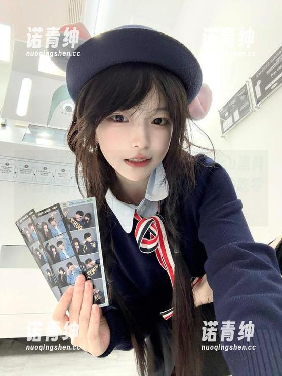 更新快闪！zztt10su黑料不打烊官网上演又一轮撕逼大战，边吃零食边追！