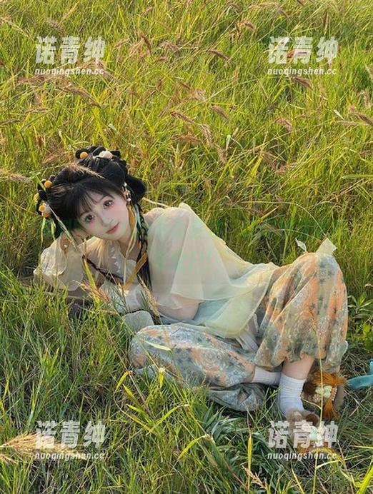 黑料网最新直达，让你秒变吃瓜专业户！